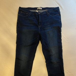 Madewell size 35 Jeans 9” mid-rise skinny
